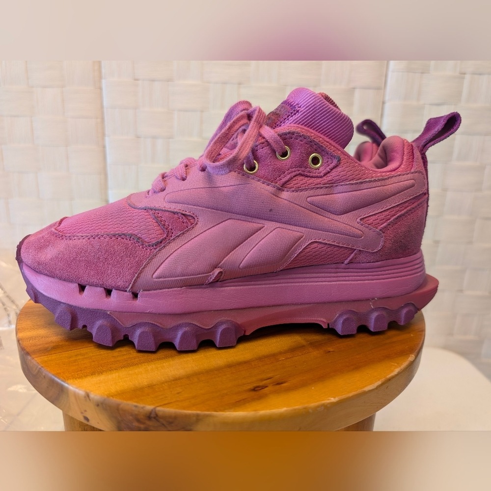 Reebok Cardi B Classic Leather V2 Pink Purple Sneakers GW8875 Womens 8